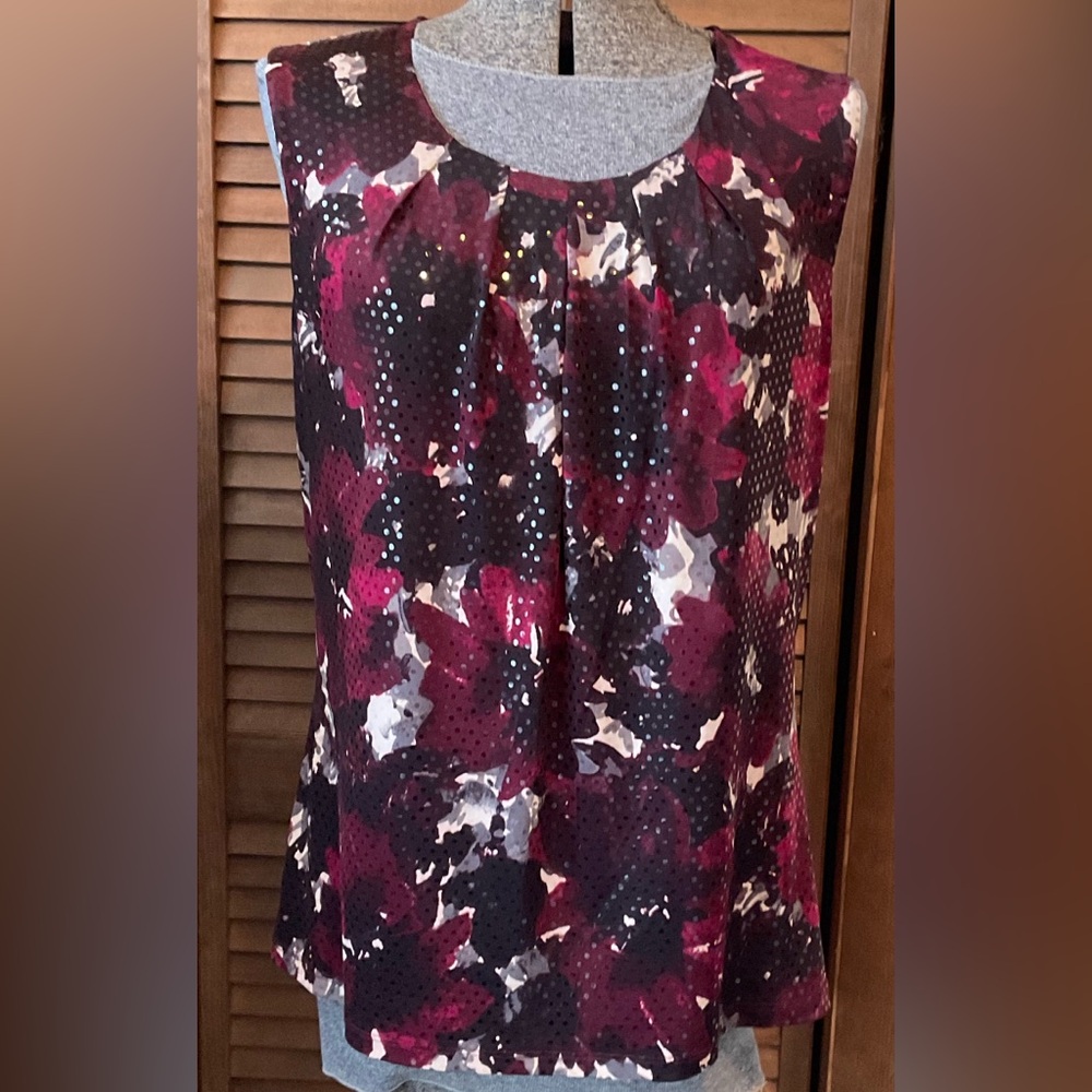 Laura Ashley Floral Design Sleeveless Top